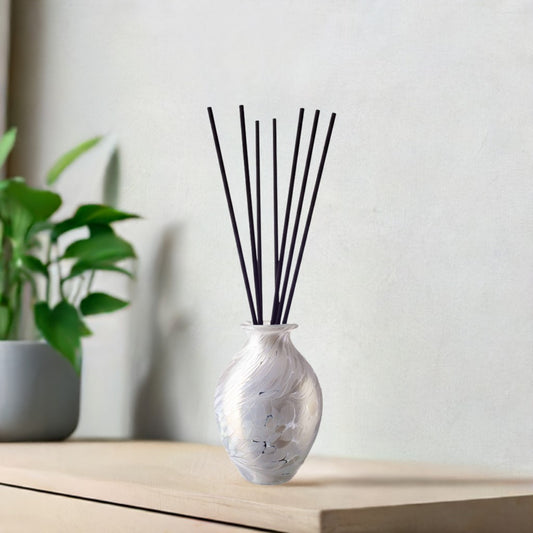 Bud Vase Reed Diffuser - White