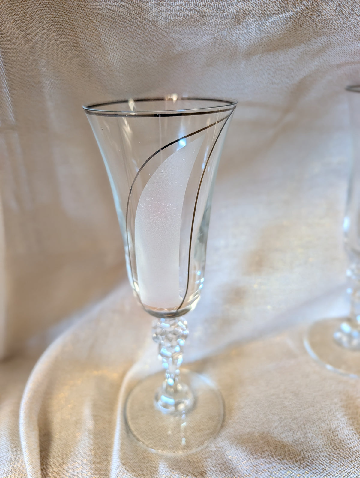 Champagne Glass set of 6 with Frosted Stripe Design